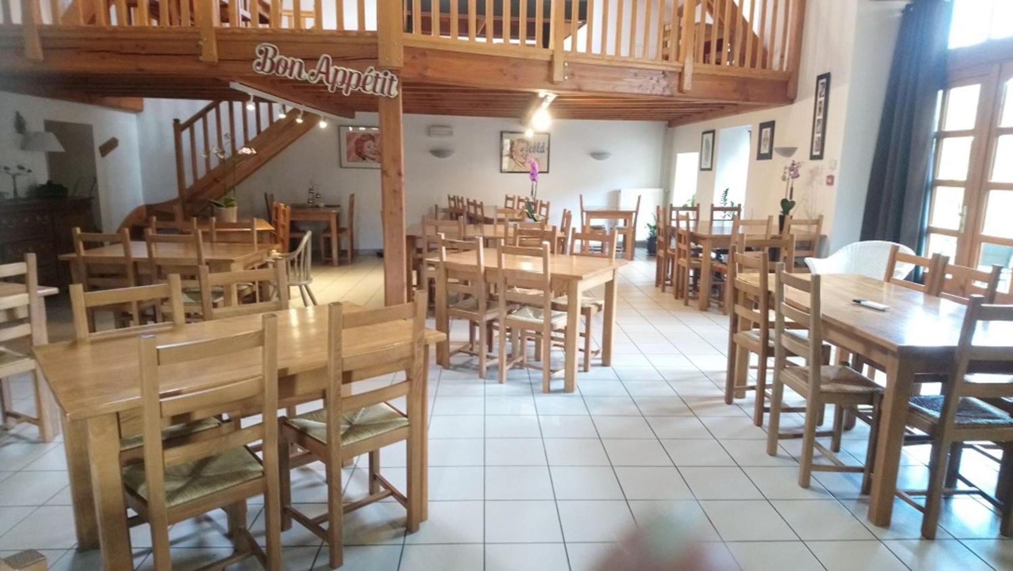 L'Auberge De La Source La Valla-sur-Rochefort Екстериор снимка