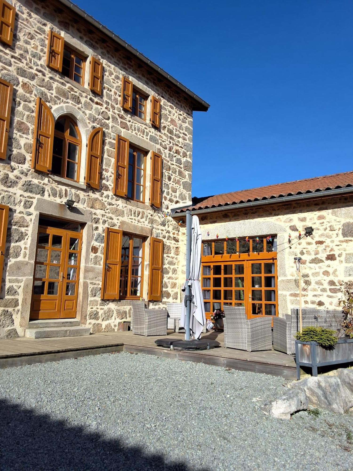 L'Auberge De La Source La Valla-sur-Rochefort Екстериор снимка